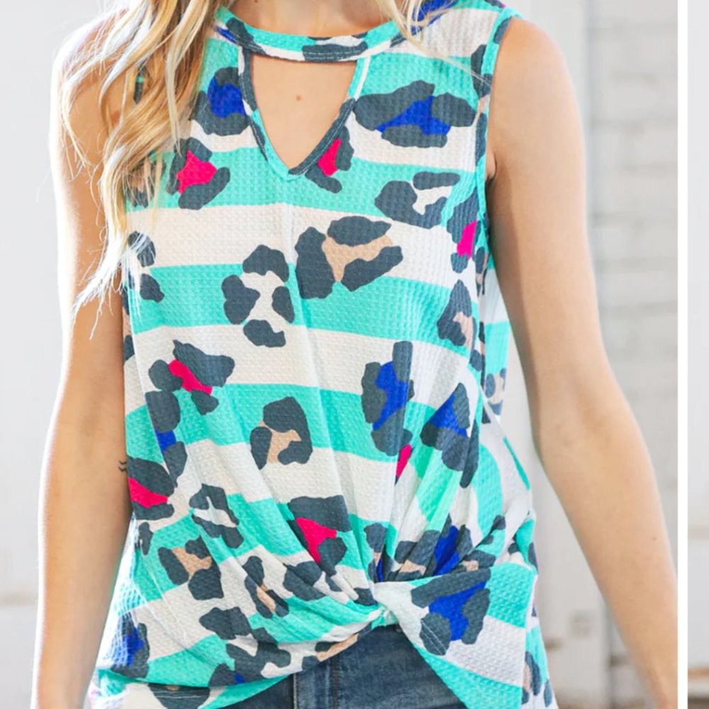ANIMAL PRINT/ STRIPE KEY HOLE TOP S,M,L